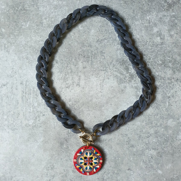 Medallion Peranakan Tile Necklace (CERISE)