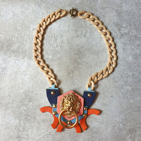 Barnum Lionhead Necklace (GOLD)