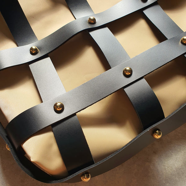 Leather Square Caged Tote (BLACK)