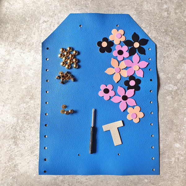 DIY Clutch Kit: Floral Fantasy (DENIM BLUE)