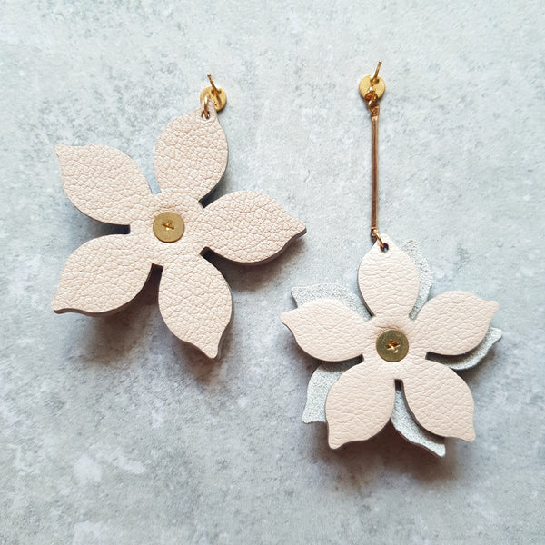Floral Drop Asymmetrical Earrings (YELLOW/DARK NUDE)