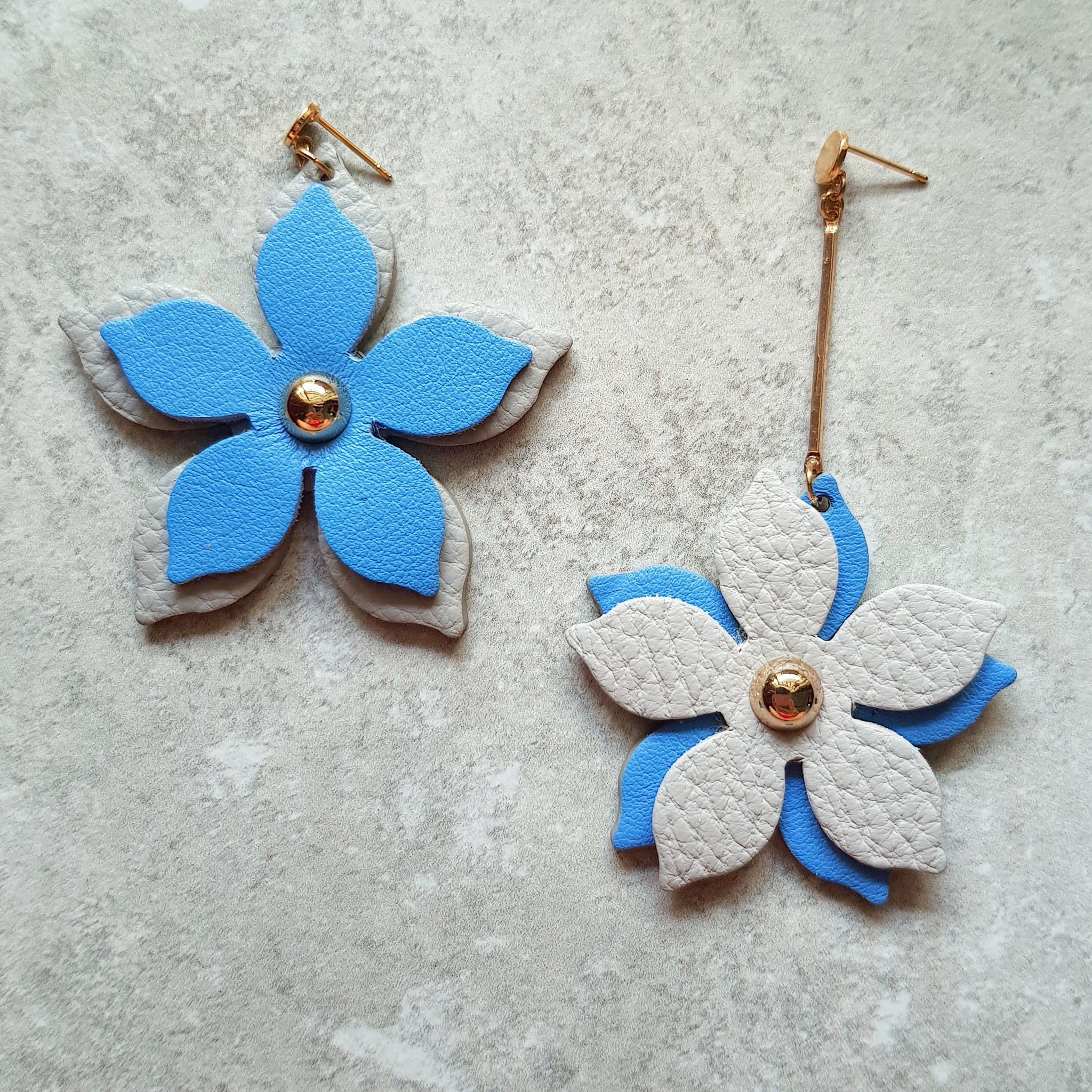 Floral Drop Asymmetrical Earrings (BLUE/GRAY)